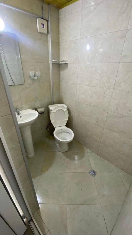 Квартира в аренду с мебелью и бытовой техникой в Батуми 5