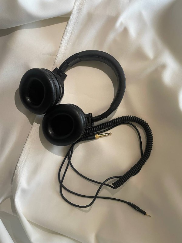 Audio-Technica Ath-M40X профессиональные наушники 1