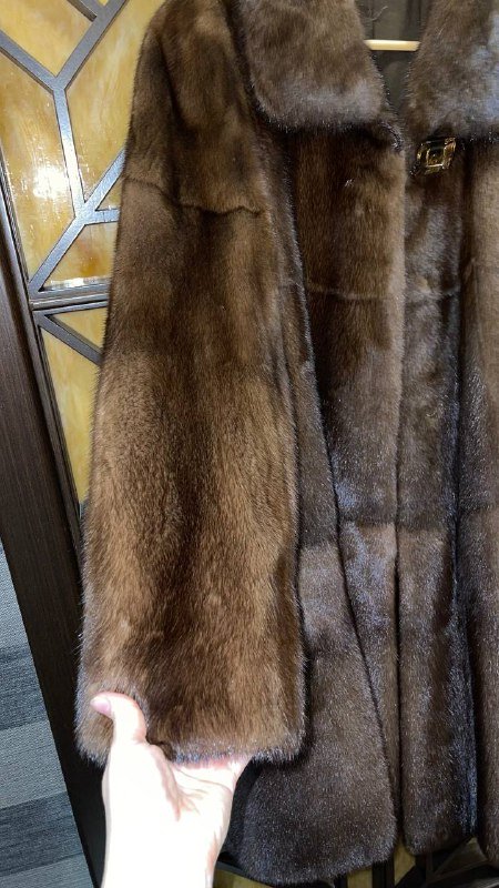 Шуба из норки 48-52 размер 2