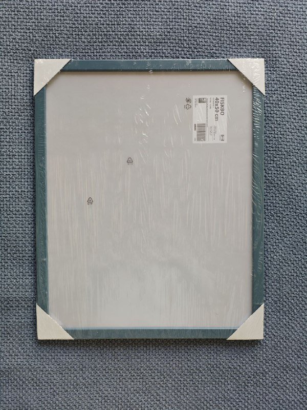 Рамка, бутылка для путешествий, тройник, щетка, плед, скотч, краска для бровей 1