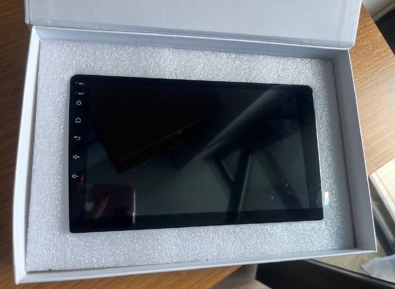 Автомобильный мультимедийный экран TT5 Pro 9 inch 4+64 2