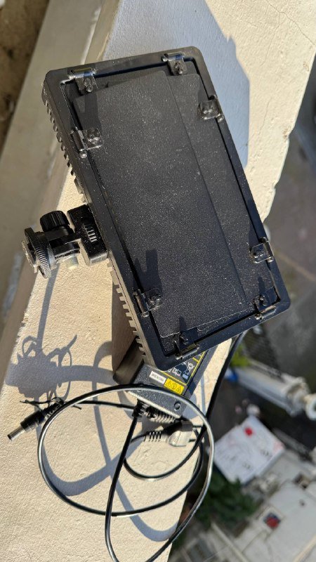 Видео свет лампа с регуляцией яркости и теплоты 4