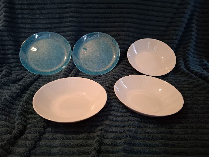 Чашки, стаканы, кружки, доски, терка, сахарница, контейнеры, стойка для сушки, тарелки, блинница, столовые приборы и кухонные принадлежности 5