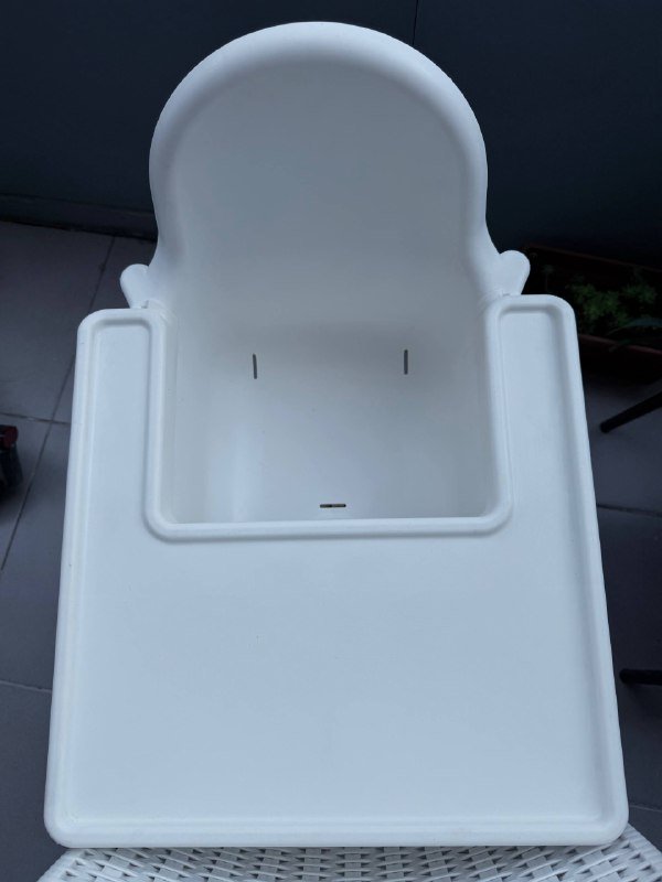 Детский стульчик IKEA Antilop с ремешками и столиком