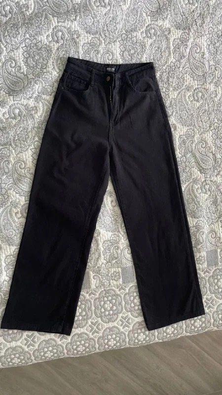 Женские джинсы MUST HAVE 1