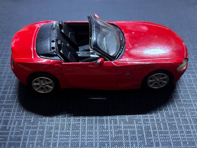 Коллекционные машинки Porsche Cayenne Turbo, Ford GT, BMW Z4 Roadster, Pontiac GTO, Jaguar E-Type Roadster, Range Rover 8