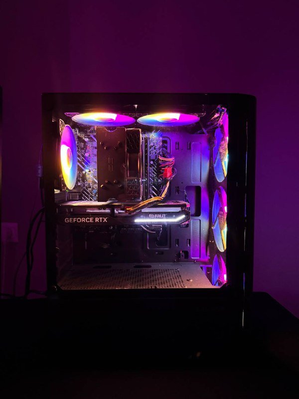 Игровой ПК, монитор, клавиатура, мышь, коврик, наушники 3