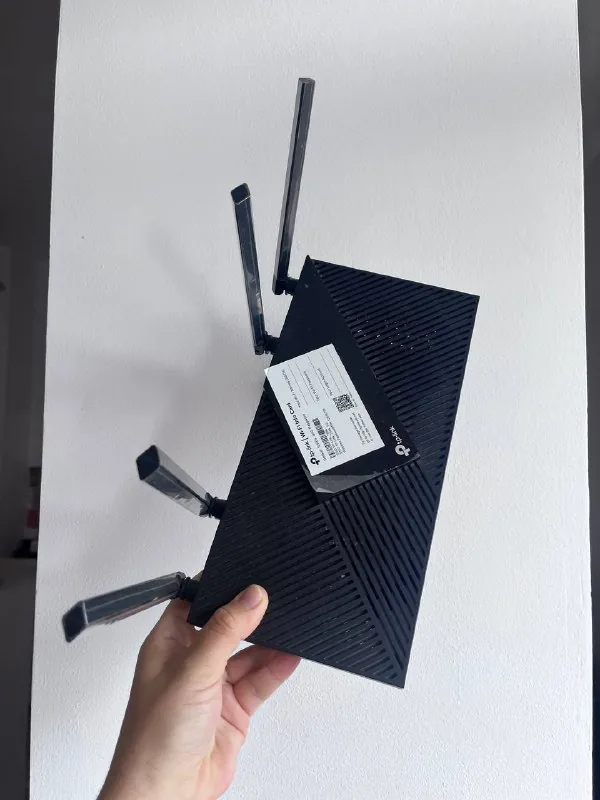 Роутер TP-Link Archer C64 1