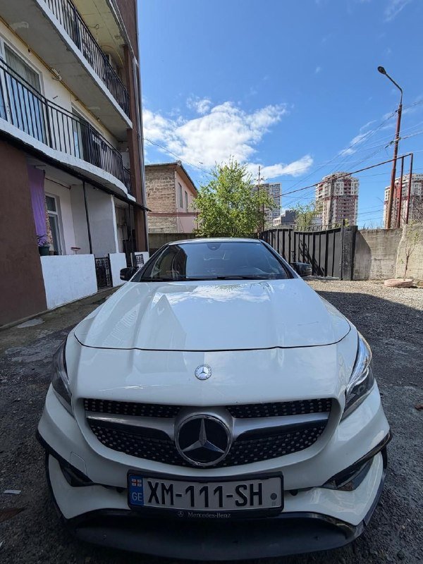 Mercedes CLA AMG 2018 4