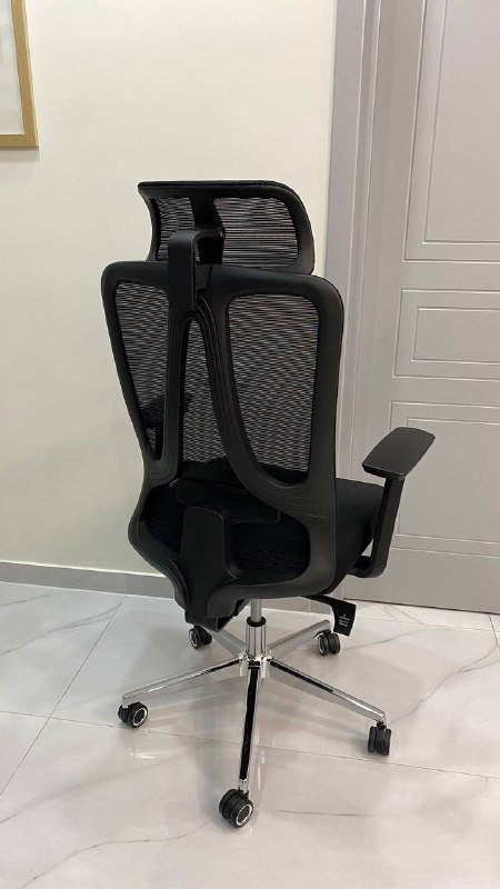 Многофункциональное компьютерное кресло 2