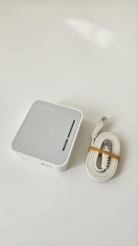 Кейс для Galaxy Buds 3, WiFi роутер TP Link, рекордер Zoom F1 с микрофоном 2