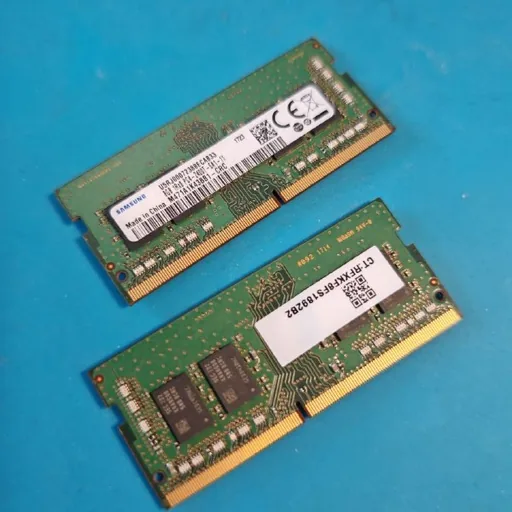 Оперативная память Samsung 8 ГБ 2400 МГц, 2 штуки
