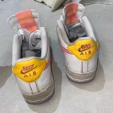 Женские Nike кроссовки, белые, бежевые 9