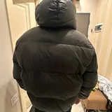 Чёрная лёгкая куртка Lacoste 3