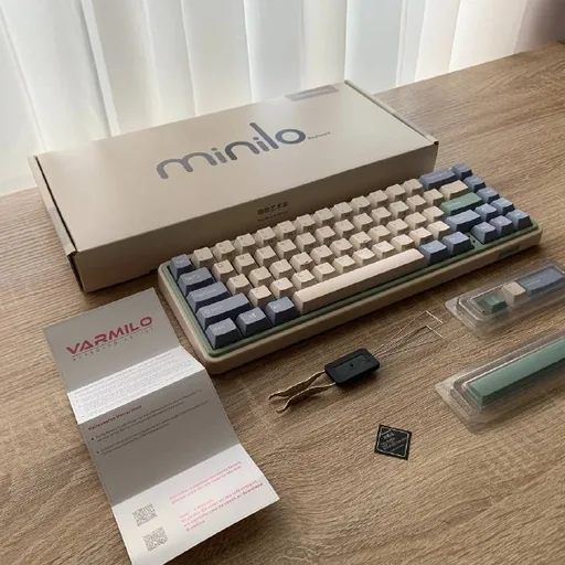Механическая клавиатура Varmilo Minilo VXT67, игровая мышь HyperX Pulsefire Haste 2 Wireless