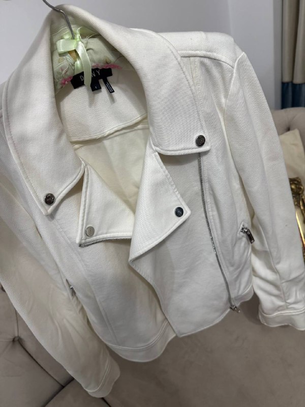 DKNY jacket 4