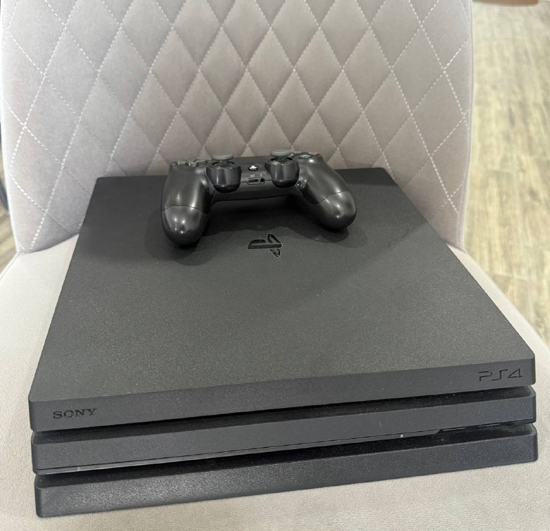 PlayStation 4 Pro 1 TB