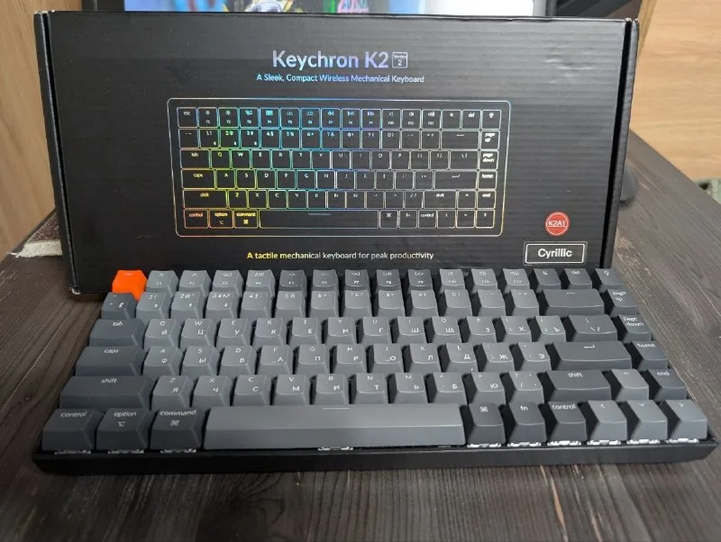 Keychron K2, Apple Keyboard A1048 1