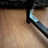 Стол из МДФ с металлическим каркасом 3