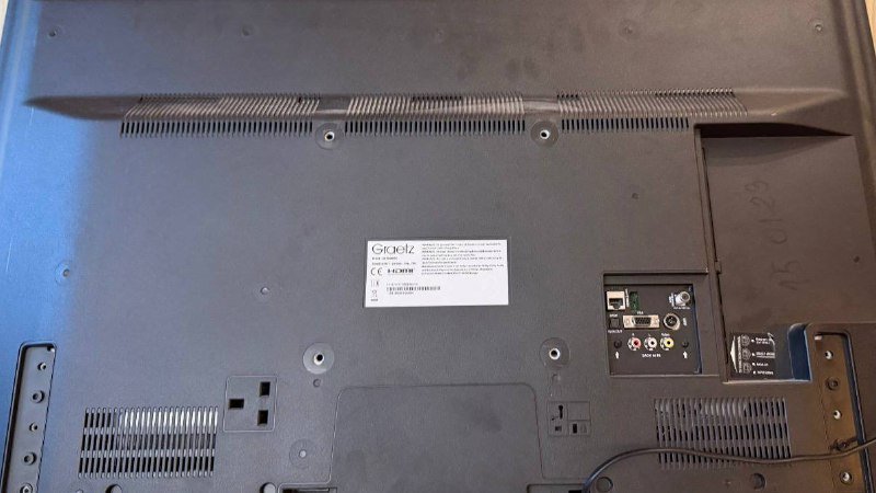 Телевизор Graetz 40FHDSMART на запчасти 1