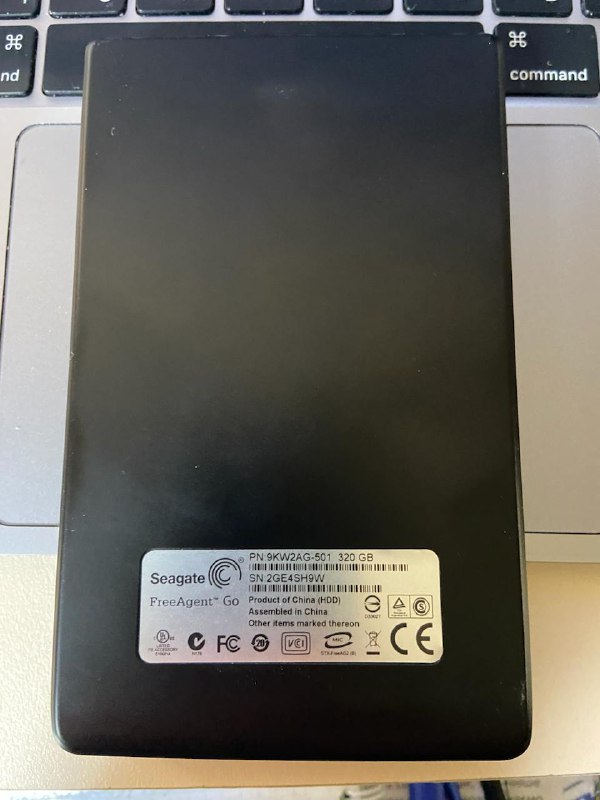 Внешний накопитель Seagate FreeAgent GO 320GB 3