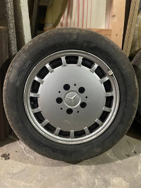 Оригинальные легкосплавные колёсные диски Mercedes-Benz R15 комплект