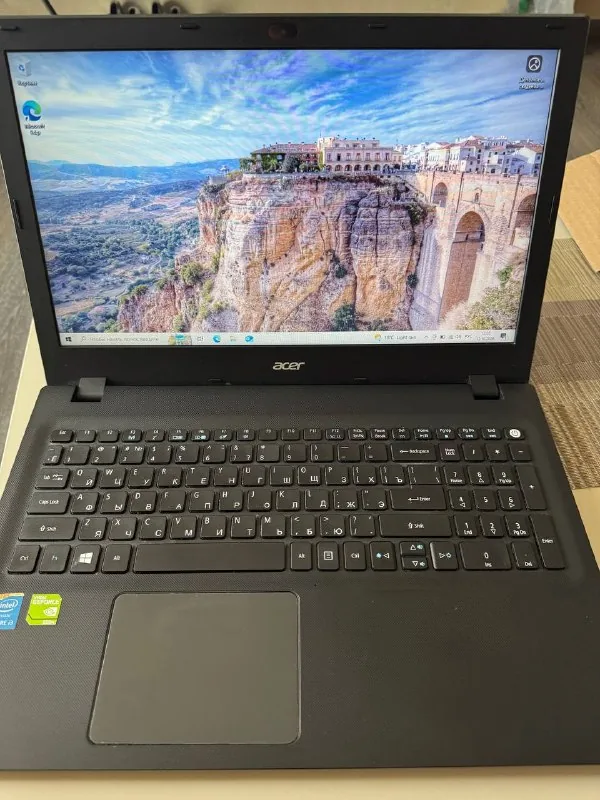 Ноутбук Acer 1