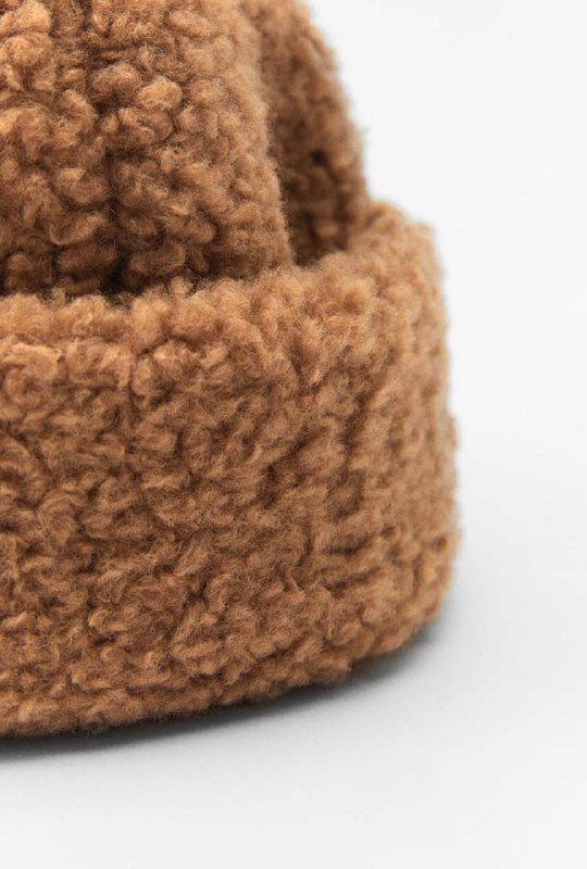 Zara шапка из натуральной шерсти 2