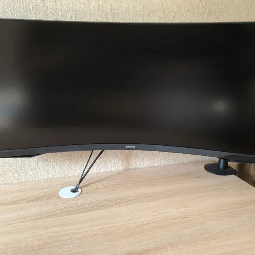 Samsung Odyssey G5 монитор