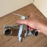 Разводной ключ, душевой смеситель, сушилка для белья 3