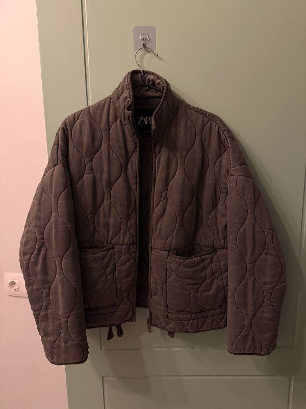Стеганая куртка Zara размер XS