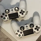PlayStation 4 Pro, 2 DualShock 4 2