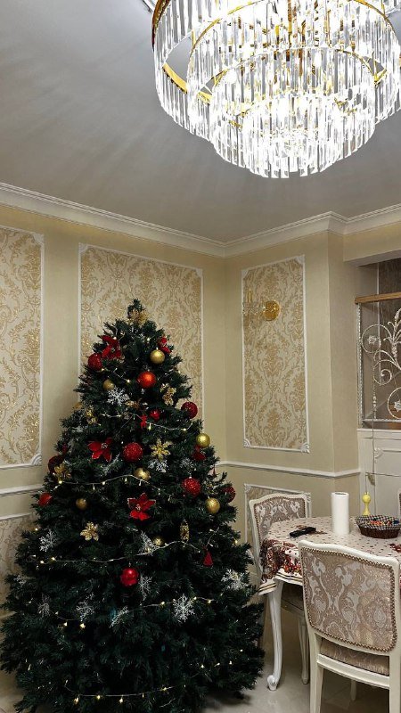 Елка искусственная 210 см пышная