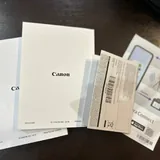 Canon EOS 250D camera with lens 9