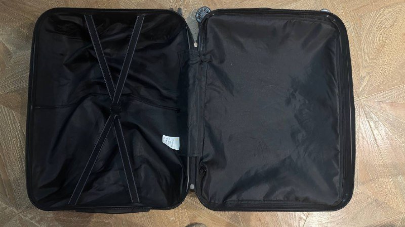 Чемодан для путешествий 150 лари 3