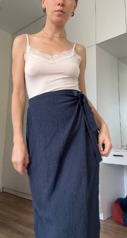 Ботинки, юбка, футболка Uniqlo 2