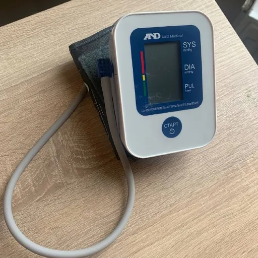Автоматический тонометр A&D Medical UA-888