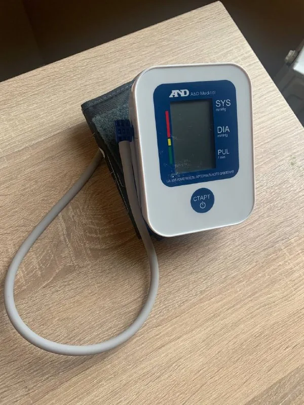 Автоматический тонометр A&D Medical UA-888