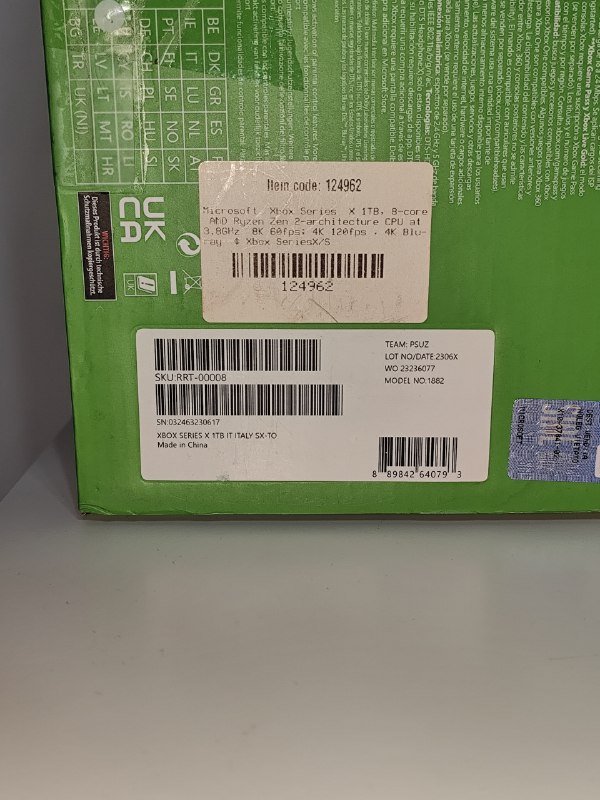 Xbox Series X 1 ТБ SSD, джойстик, кабели, подписка 3