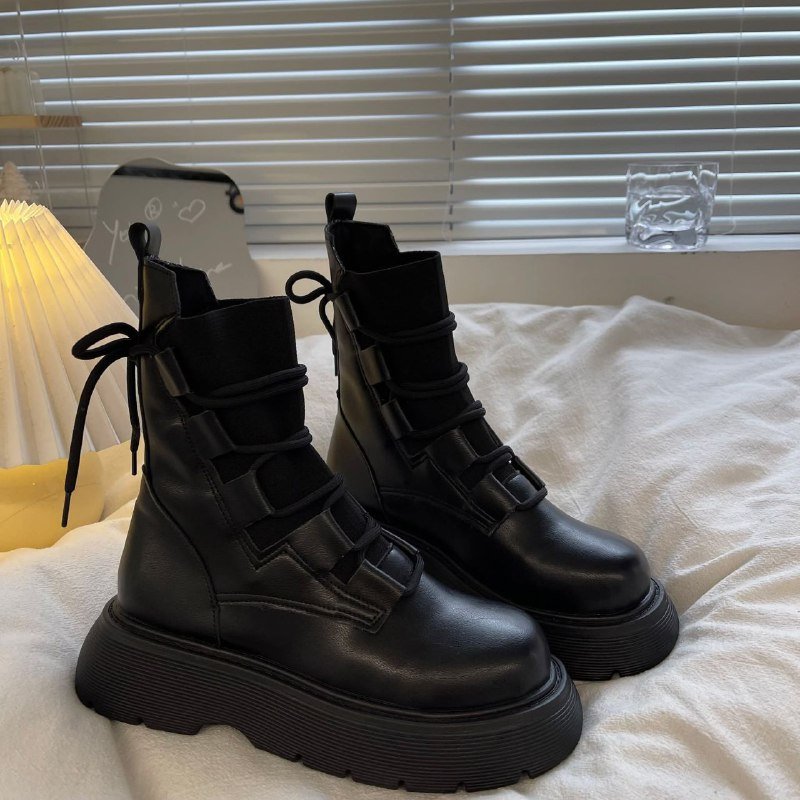 Женские новые ботинки 38-39 размер