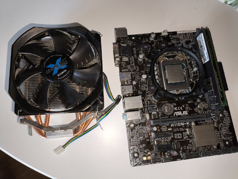 Процессор Intel Core i7-6700, кулер ZALMAN CNPS9X Optima, материнская плата ASUS H110M-K, оперативная память DDR4 16GB