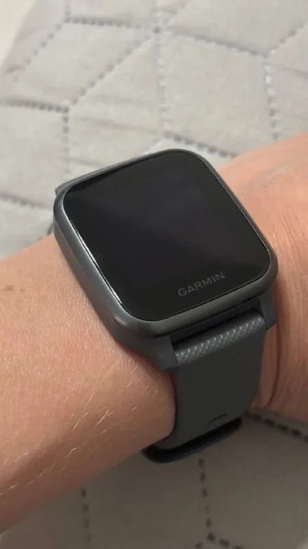 Часы GARMIN VENU SQ 1