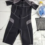 Неопреновый костюм с маской 2