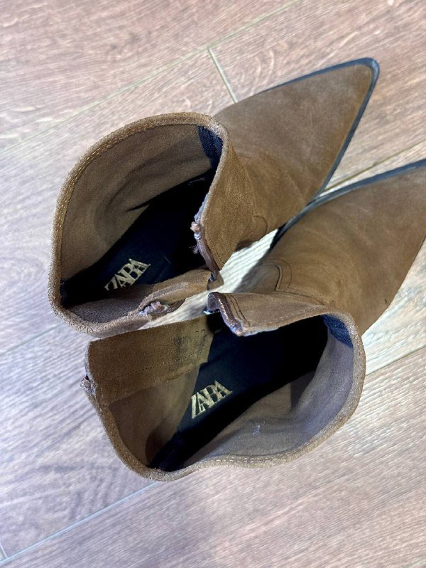 Казака Zara из натуральной замши, размер 37 4