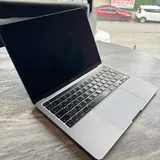 MacBook Pro 13 2020 i5 256 Гб 1