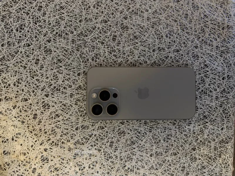 iPhone 15 Pro 1