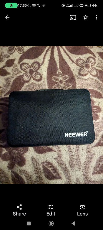 Neewer Camera set with attachments 2