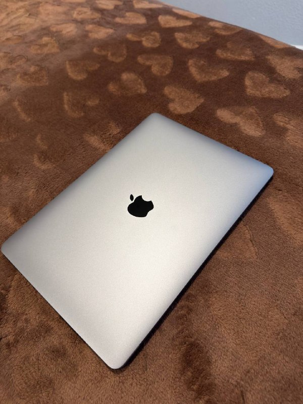 MacBook Air 13 M1 8/256 GB Space Gray 2