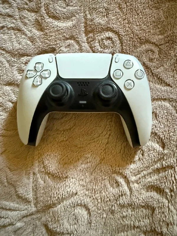PS5 DualSense джойстики