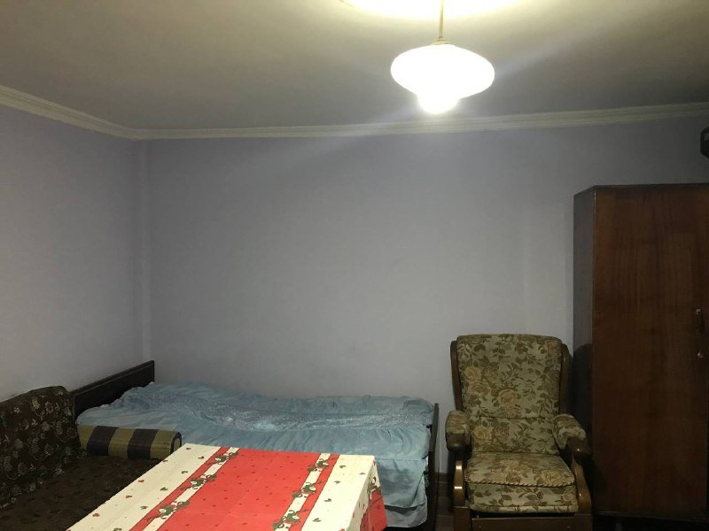 Комната в частном доме с мебелью и кухней 5